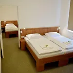 Pansky Dvur 住宿加早餐酒店 3*
