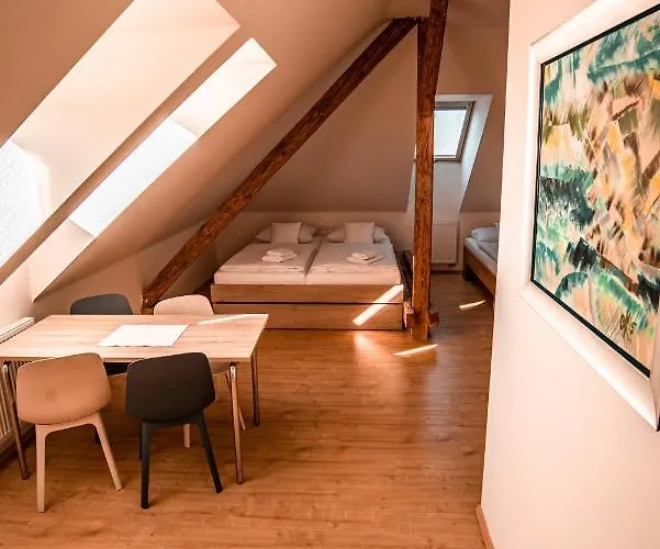 Pansky Dvur 3*